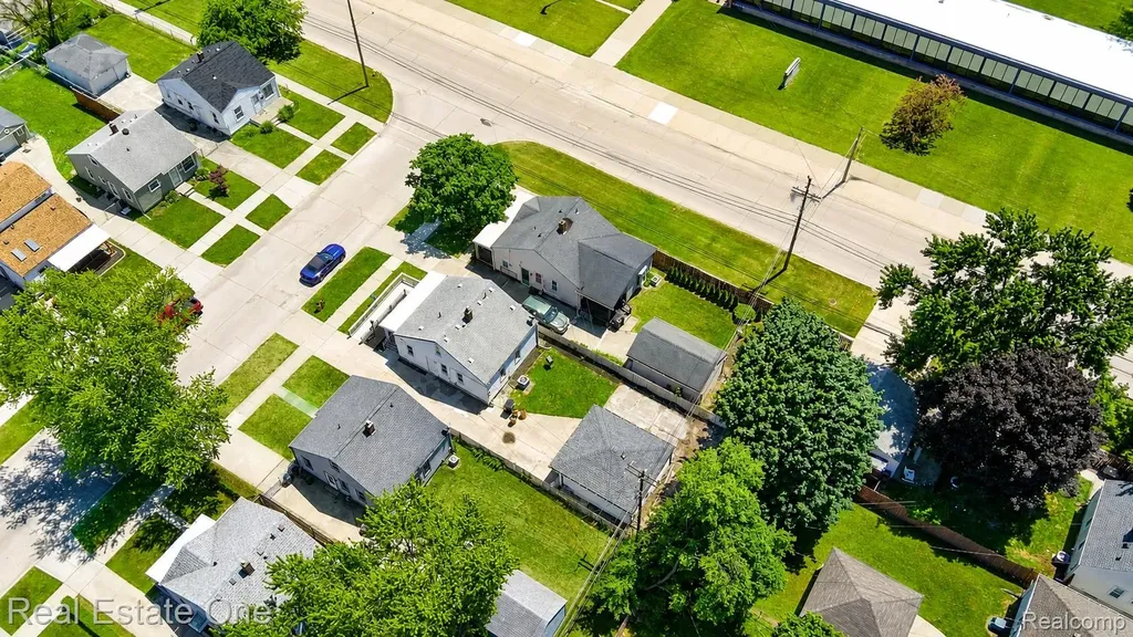3926 21st Street Wyandotte City MI 48192