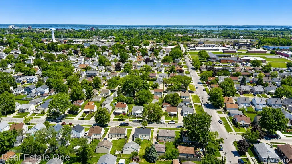 3926 21st Street Wyandotte City MI 48192