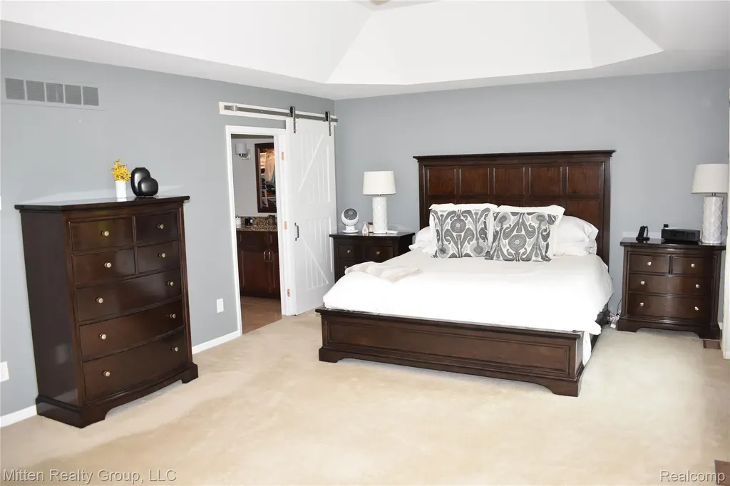 3351 Red Fox Court West Bloomfield Charter Township MI 48324