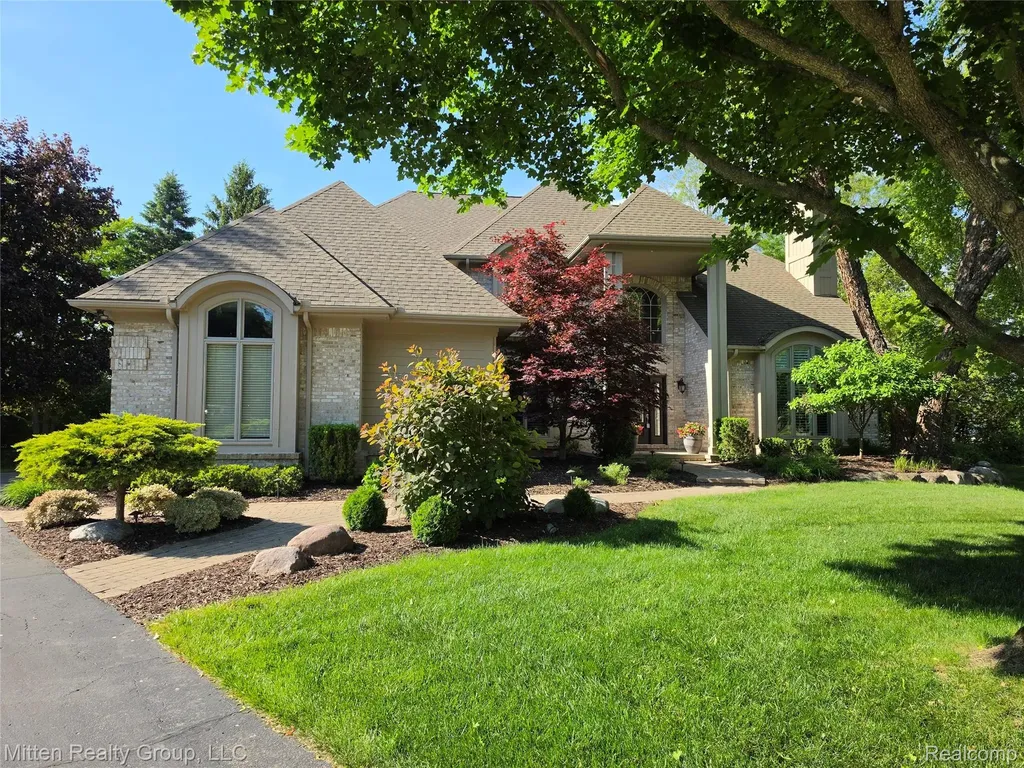 3351 Red Fox Court West Bloomfield Charter Township MI 48324