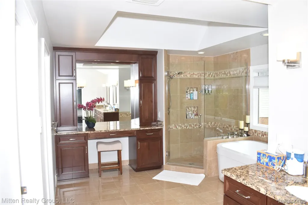 3351 Red Fox Court West Bloomfield Charter Township MI 48324