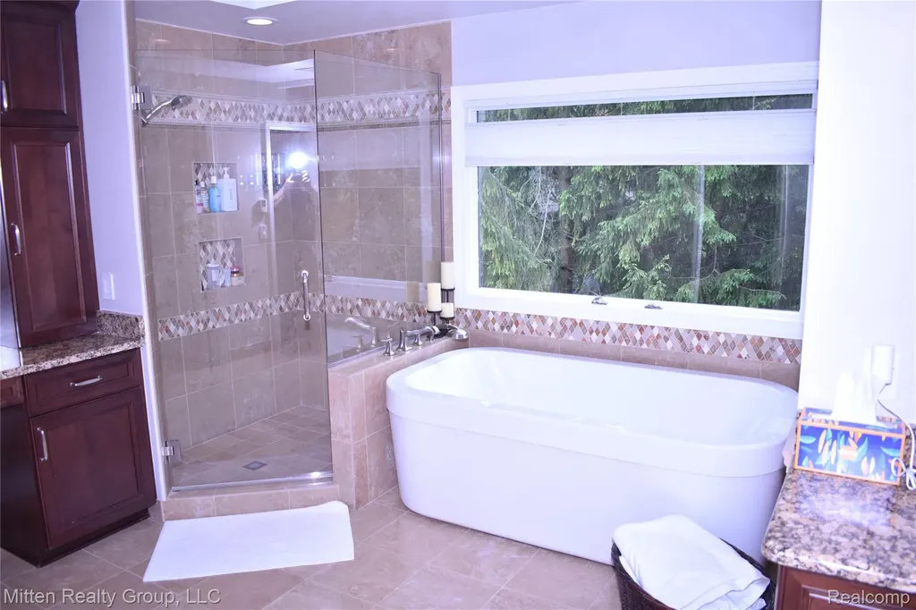 3351 Red Fox Court West Bloomfield Charter Township MI 48324