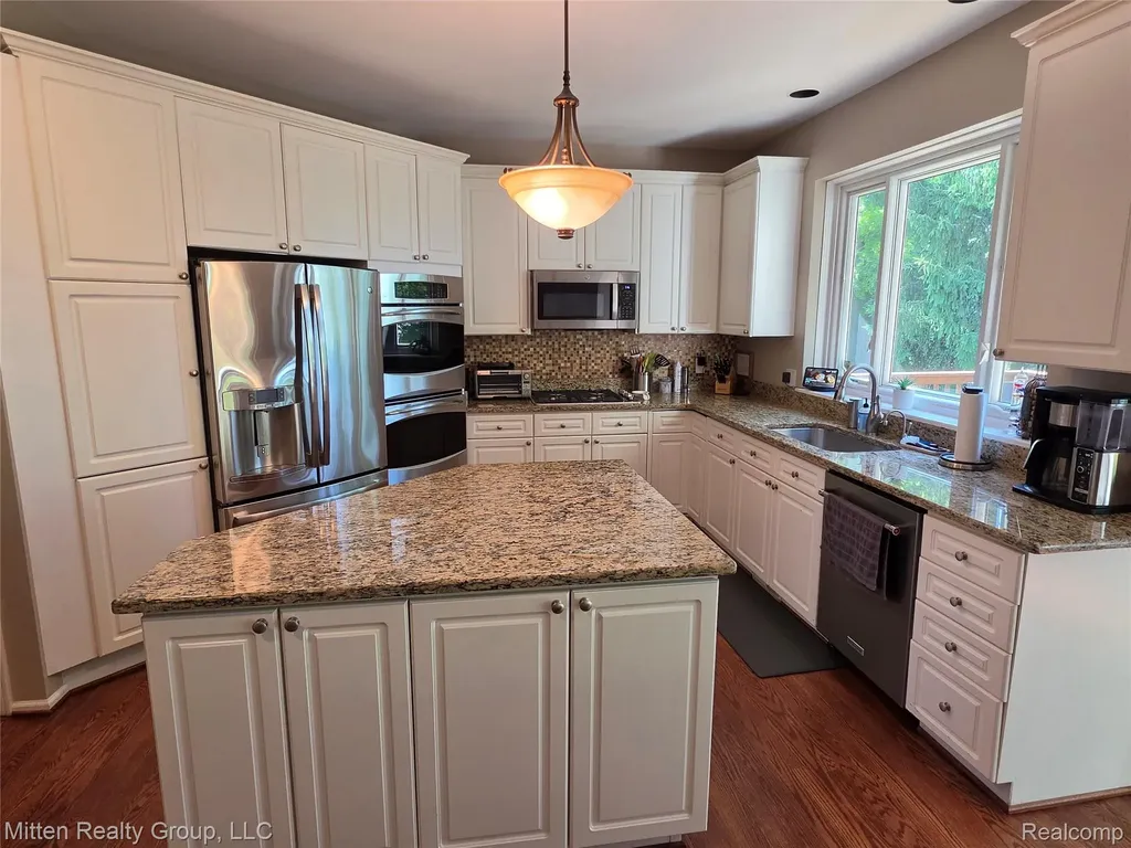 3351 Red Fox Court West Bloomfield Charter Township MI 48324