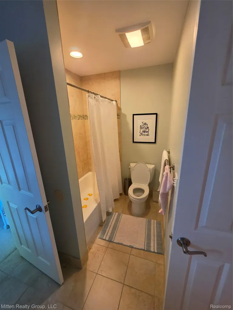 3351 Red Fox Court West Bloomfield Charter Township MI 48324