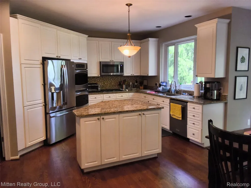 3351 Red Fox Court West Bloomfield Charter Township MI 48324