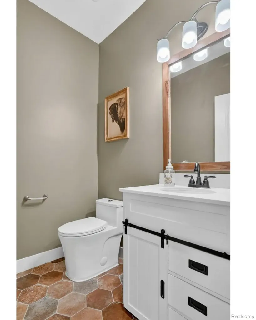 3524 Amber Oaks Drive Howell Township MI 48855