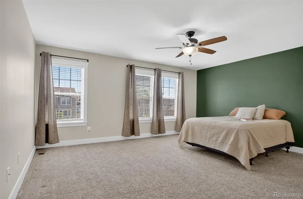 3524 Amber Oaks Drive Howell Township MI 48855