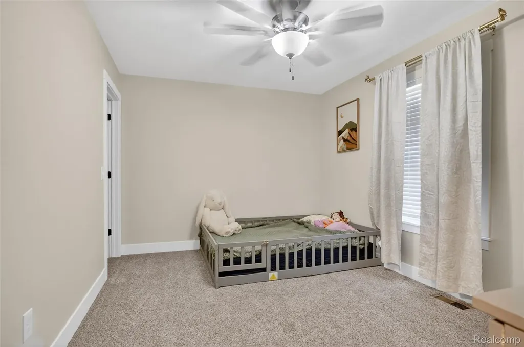 3524 Amber Oaks Drive Howell Township MI 48855