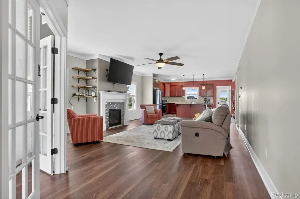 3524 Amber Oaks Drive Howell Township MI 48855