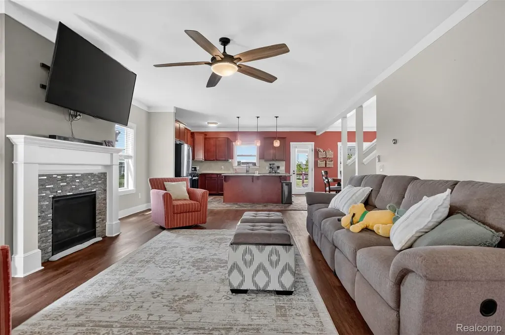 3524 Amber Oaks Drive Howell Township MI 48855