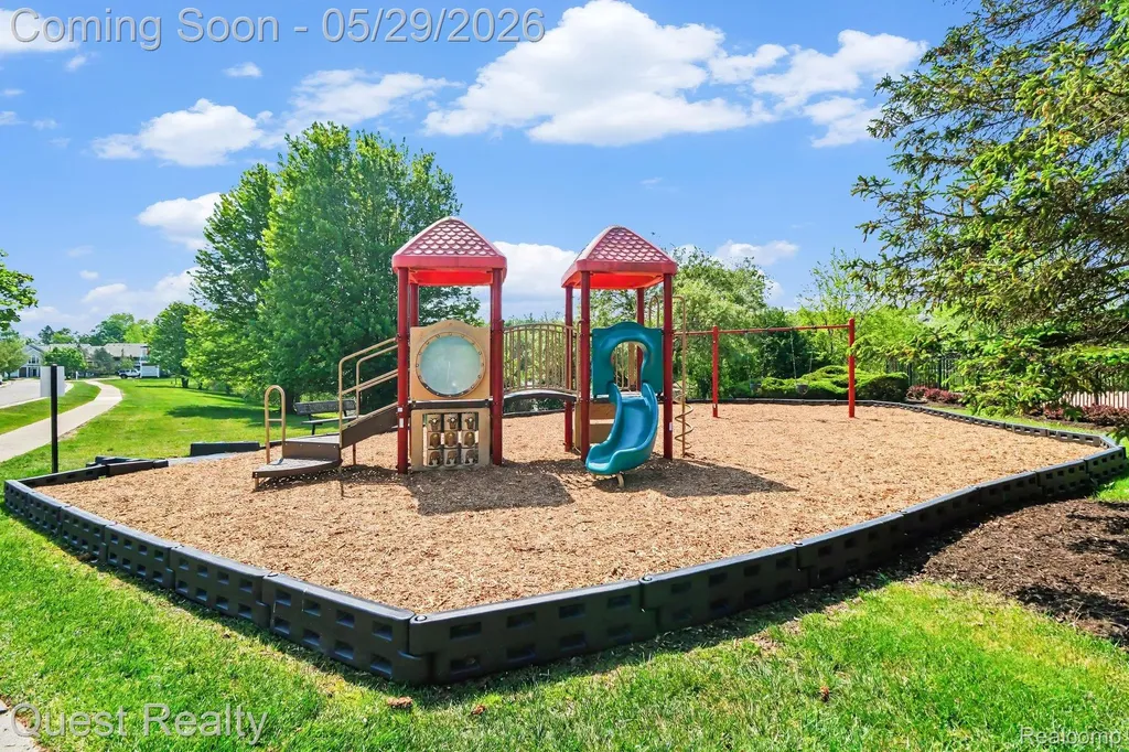 16839 Dover Drive Northville Township MI 48168