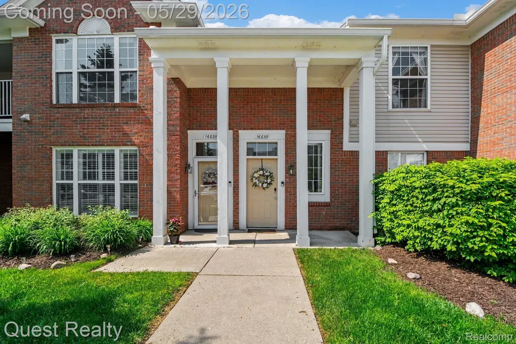 16839 Dover Drive Northville Township MI 48168