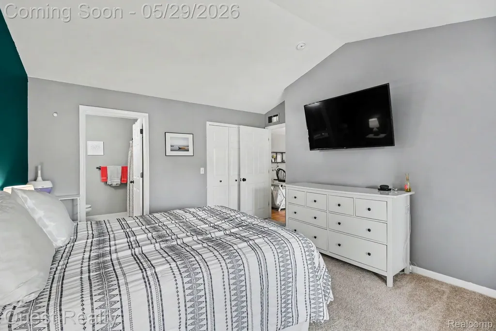 16839 Dover Drive Northville Township MI 48168
