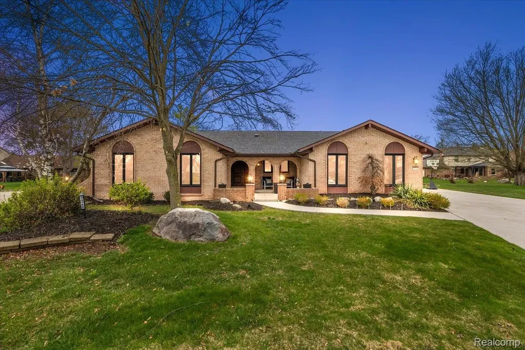 34765 Northland Drive Livonia City MI 48152