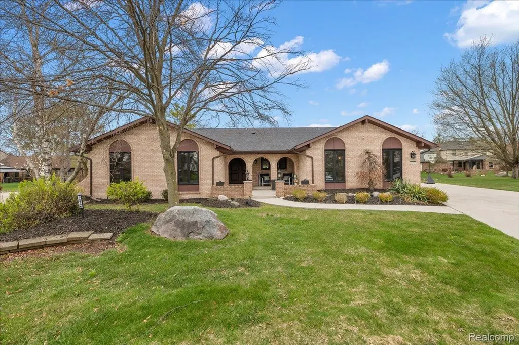 34765 Northland Drive Livonia City MI 48152