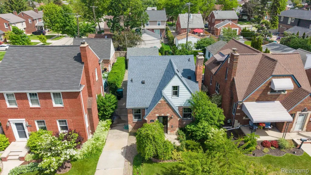 23144 Myrtle Street Dearborn City MI 48128