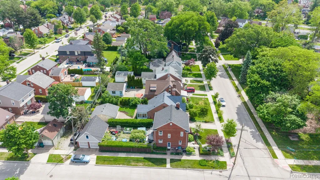 23144 Myrtle Street Dearborn City MI 48128
