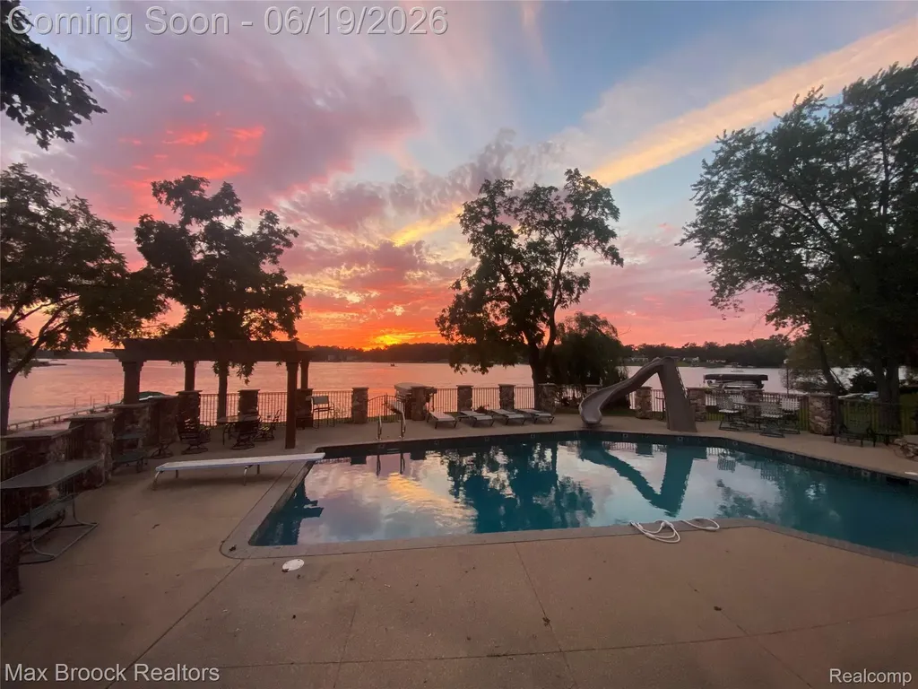 2267 Shankin Drive Wolverine Lake Village MI 48390