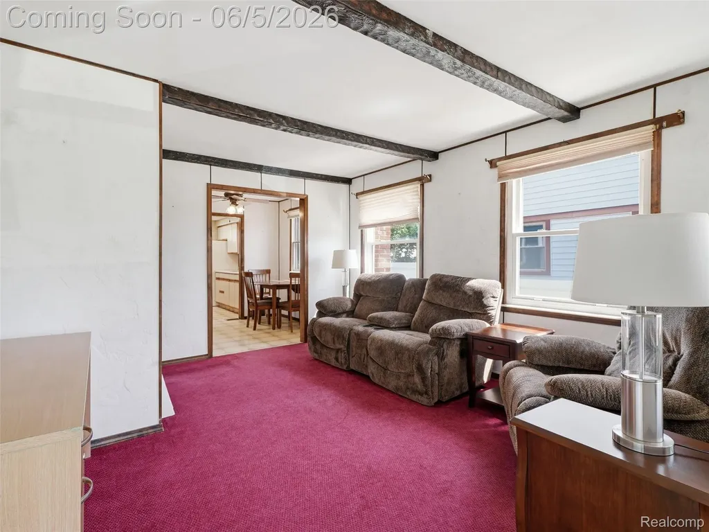 12960 Castle Street Southgate City MI 48195