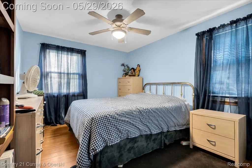 15110 Hanfor Avenue Allen Park City MI 48101