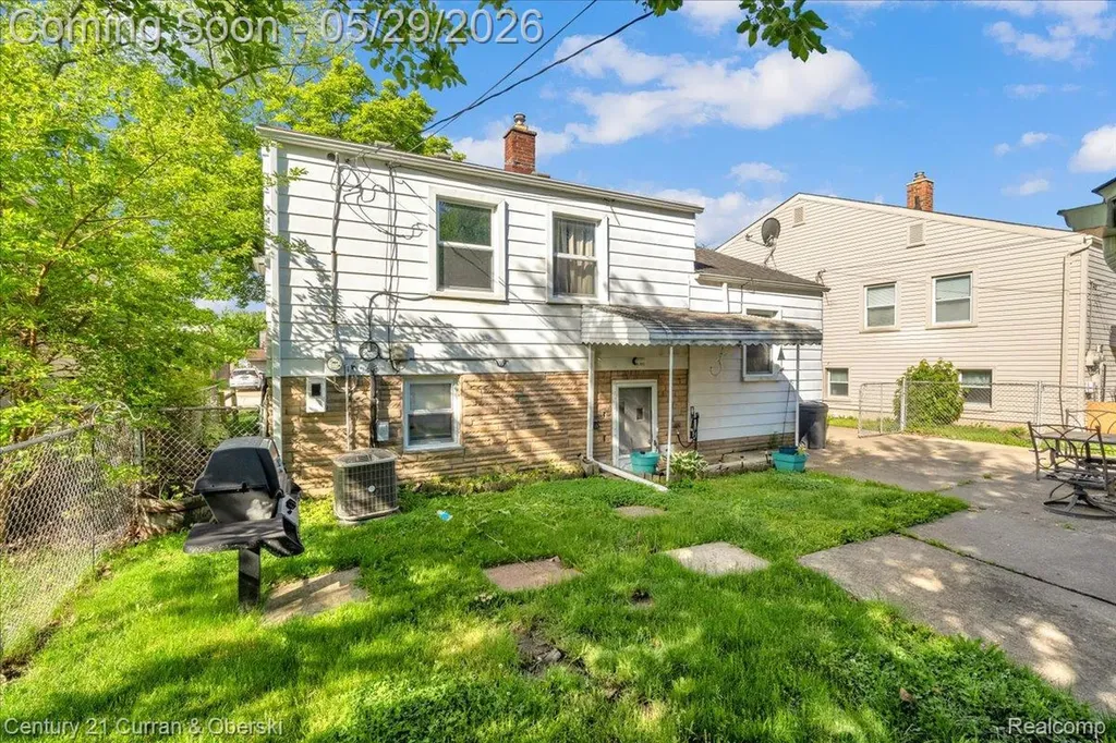 15110 Hanfor Avenue Allen Park City MI 48101