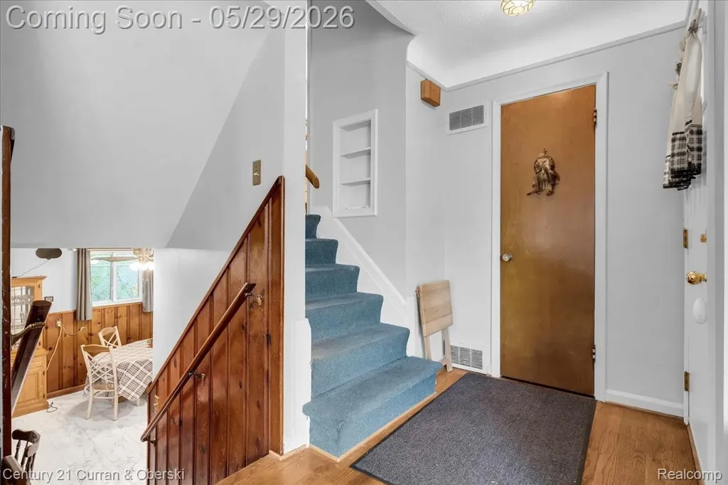 15110 Hanfor Avenue Allen Park City MI 48101