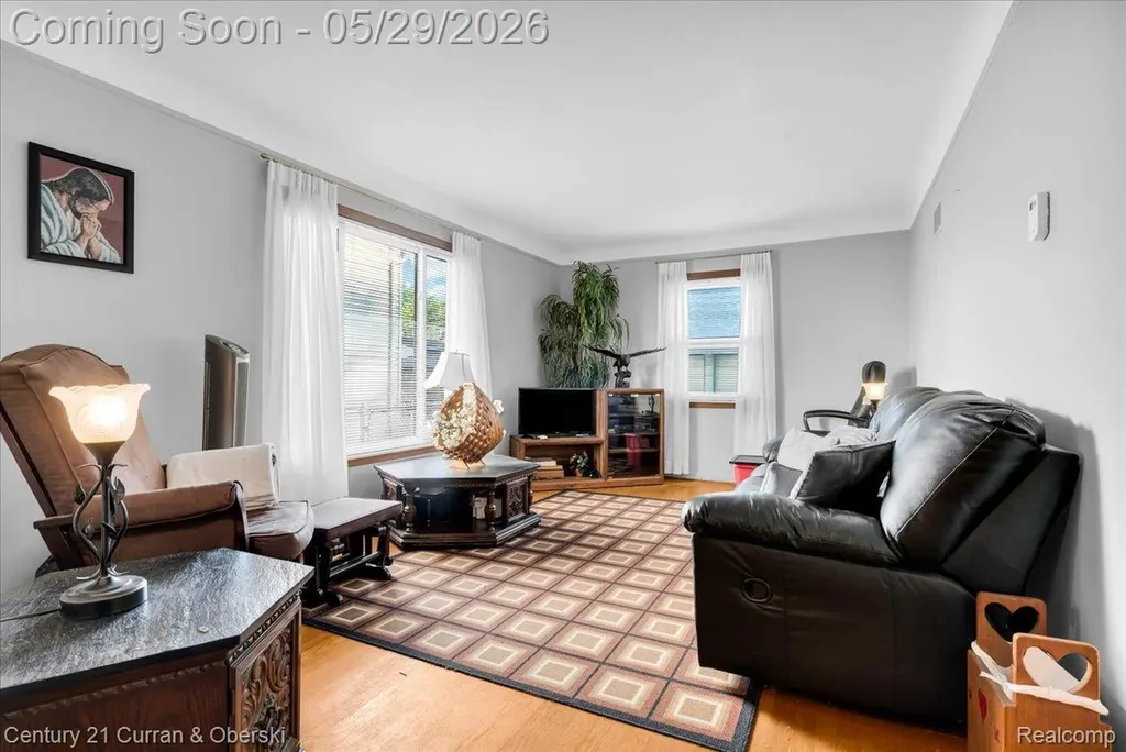 15110 Hanfor Avenue Allen Park City MI 48101