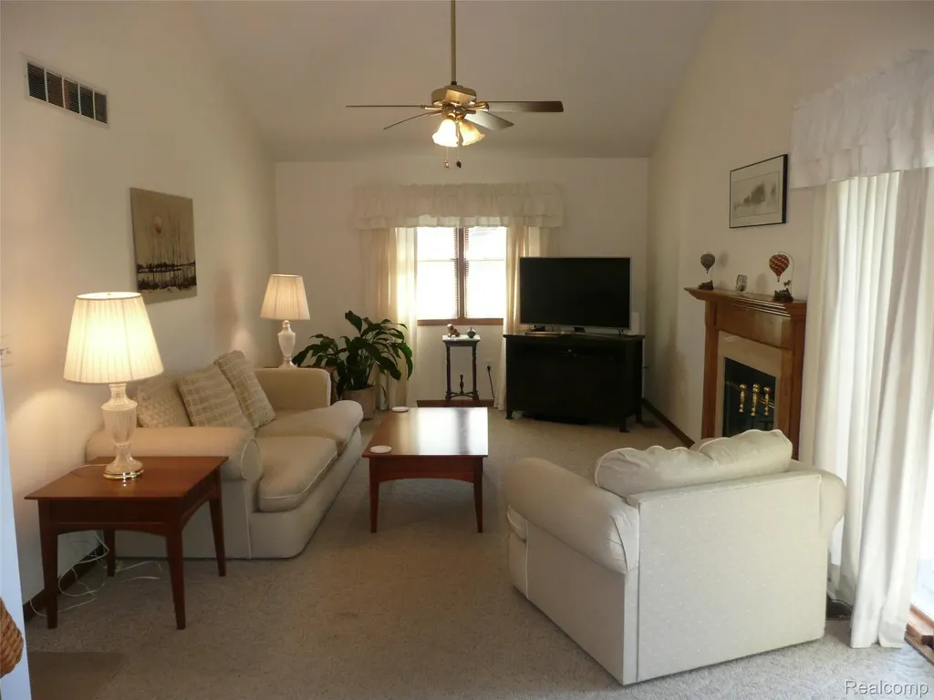 2388 Ava Oceola Township MI 48843