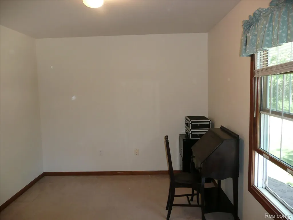 2388 Ava Oceola Township MI 48843