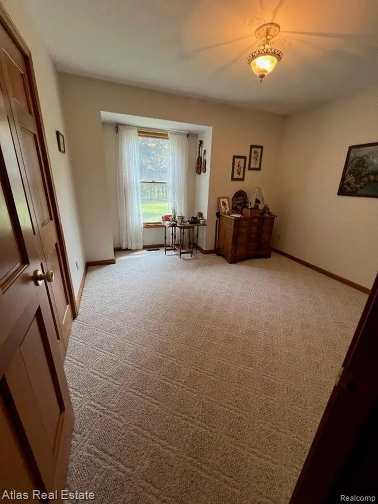 6075 Mayville Road Koylton Township MI 48727