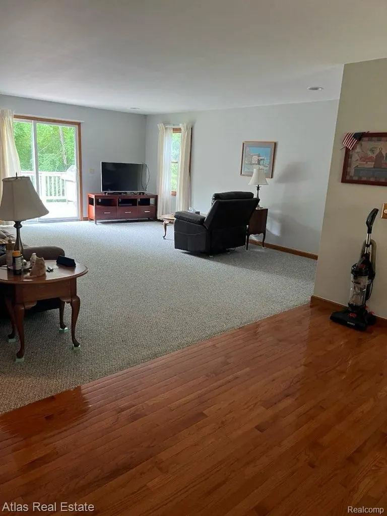 6075 Mayville Road Koylton Township MI 48727
