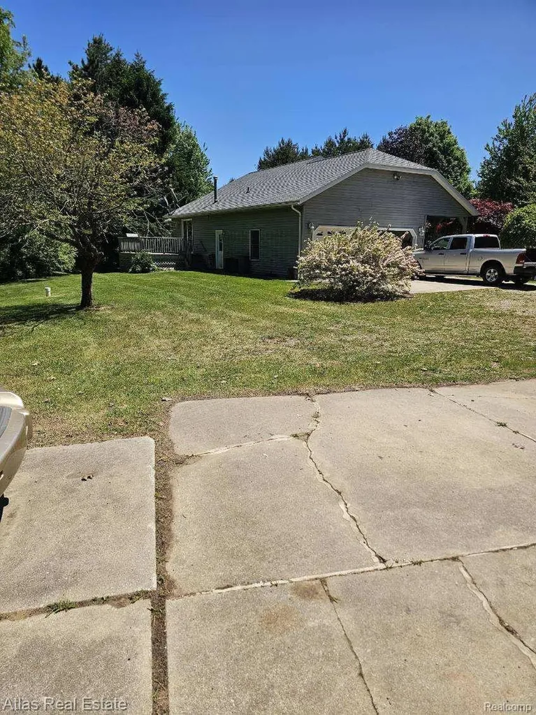 6075 Mayville Road Koylton Township MI 48727