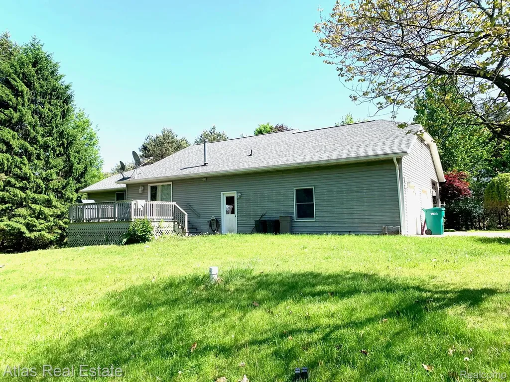 6075 Mayville Road Koylton Township MI 48727