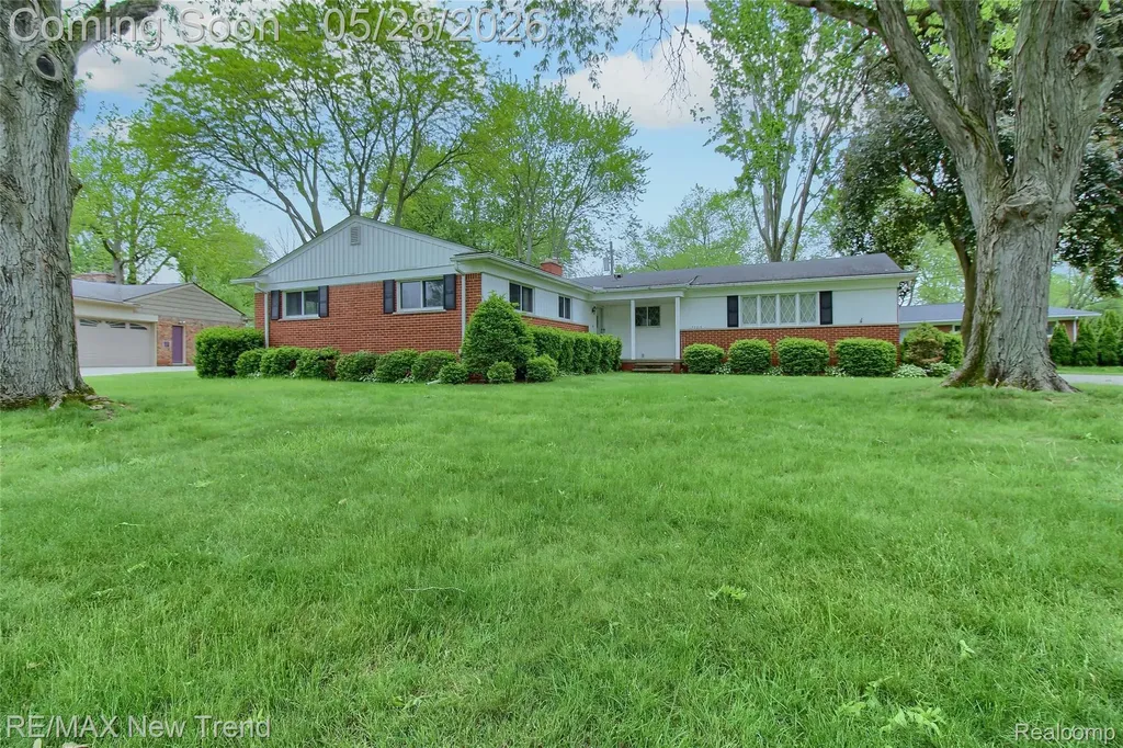 32216 Craftsbury Road Farmington Hills City MI 48334