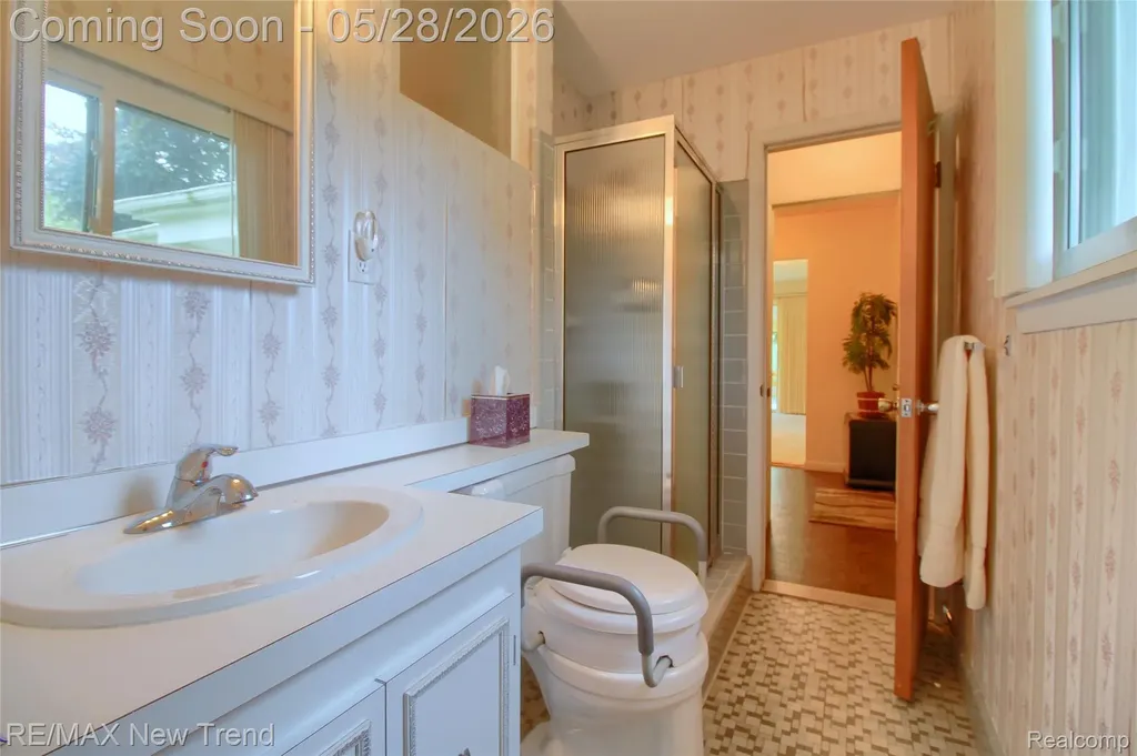 32216 Craftsbury Road Farmington Hills City MI 48334