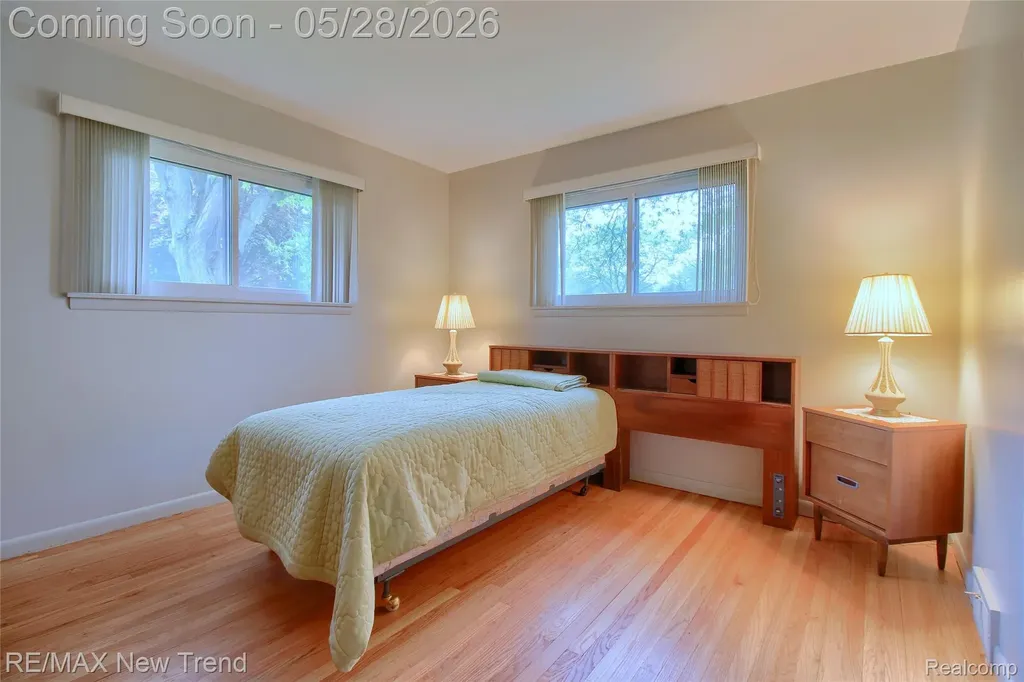 32216 Craftsbury Road Farmington Hills City MI 48334