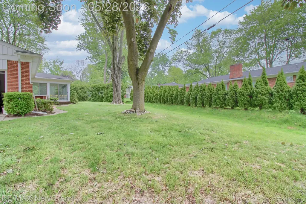 32216 Craftsbury Road Farmington Hills City MI 48334