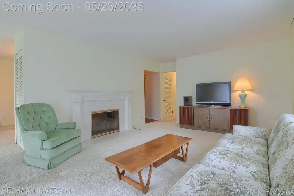 32216 Craftsbury Road Farmington Hills City MI 48334