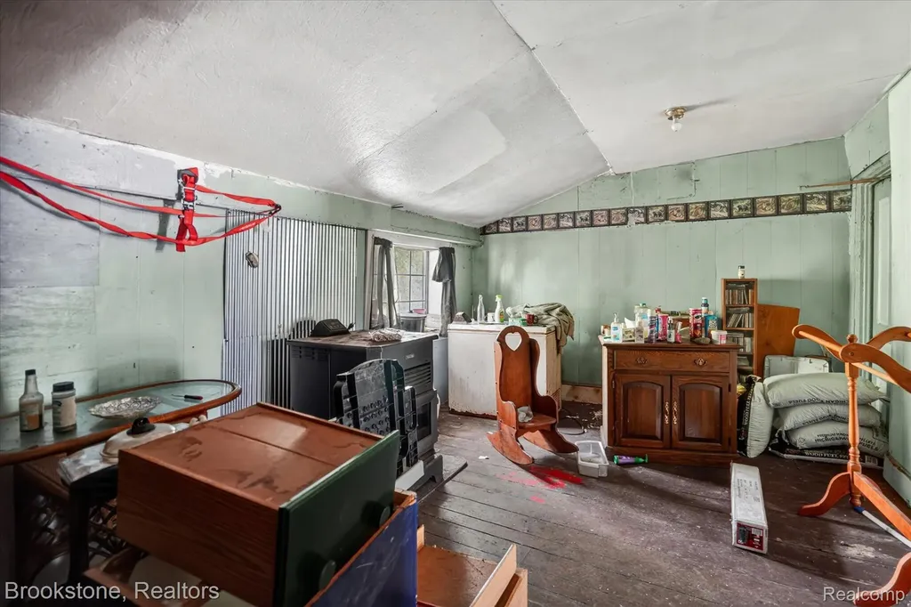 4658 E Territorial Road Henrietta Township MI 49272
