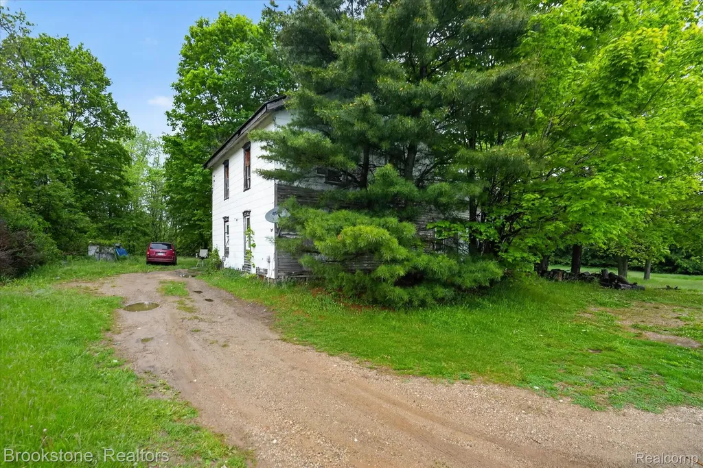 4658 E Territorial Road Henrietta Township MI 49272