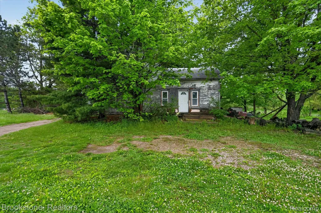 4658 E Territorial Road Henrietta Township MI 49272