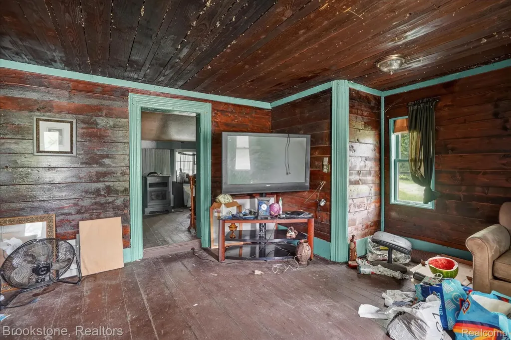 4658 E Territorial Road Henrietta Township MI 49272