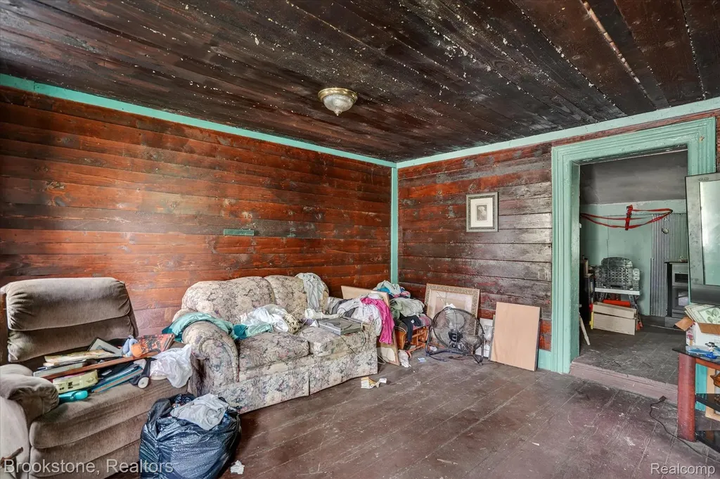 4658 E Territorial Road Henrietta Township MI 49272