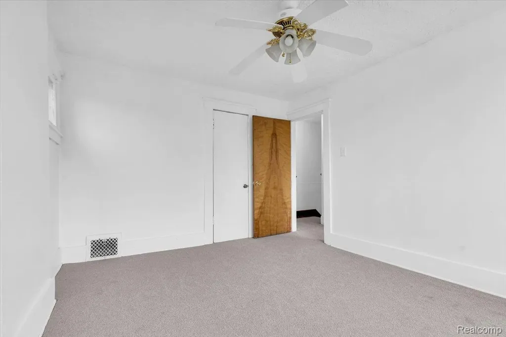 5203 Maplewood Street Detroit City MI 48204