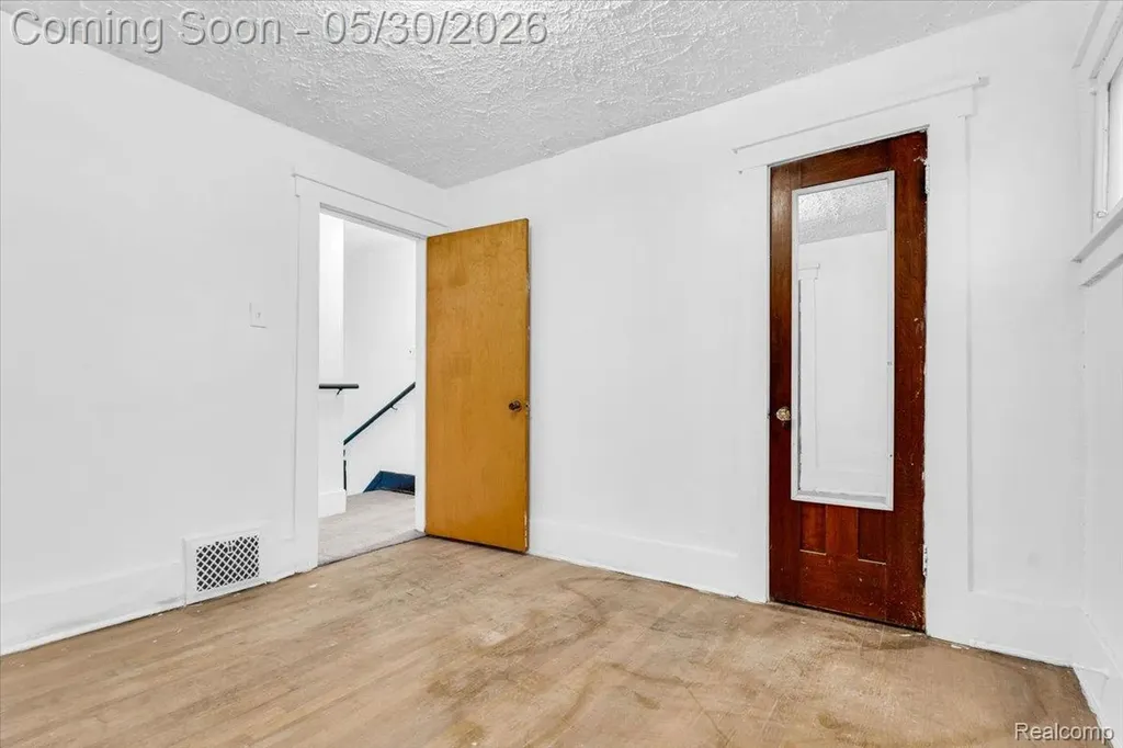 5203 Maplewood Street Detroit City MI 48204