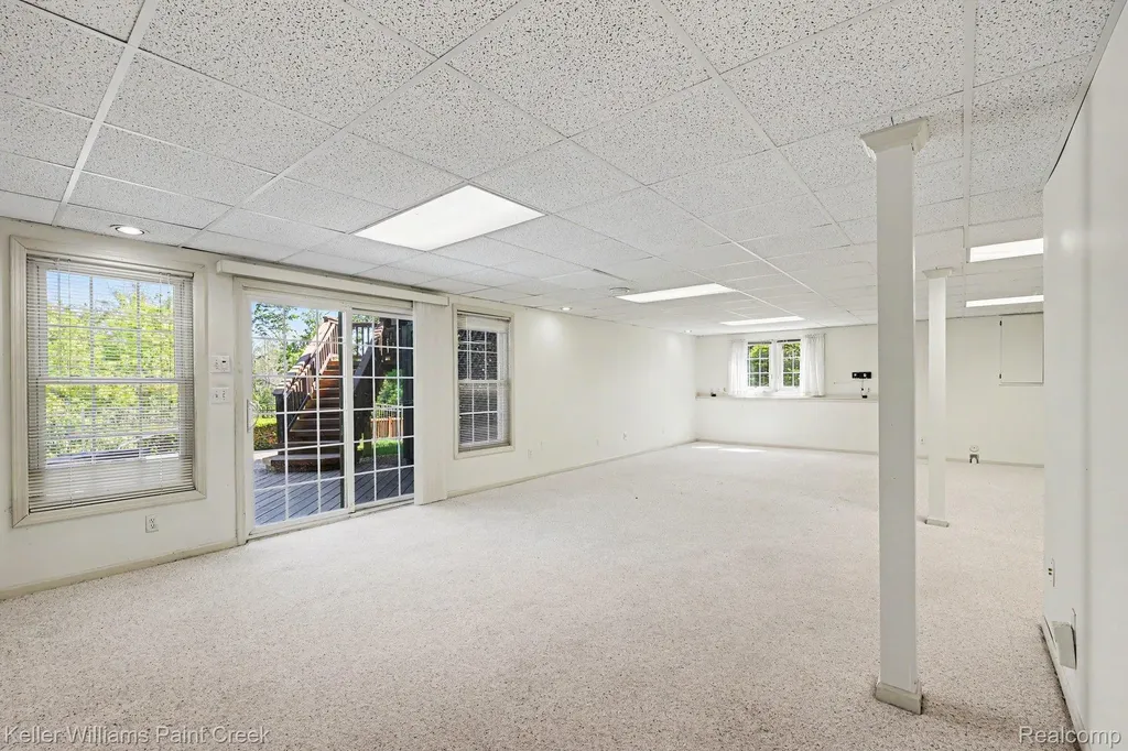 1432 Oakmont Court Orion Charter Township MI 48362