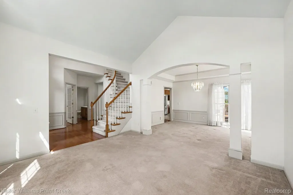 1432 Oakmont Court Orion Charter Township MI 48362