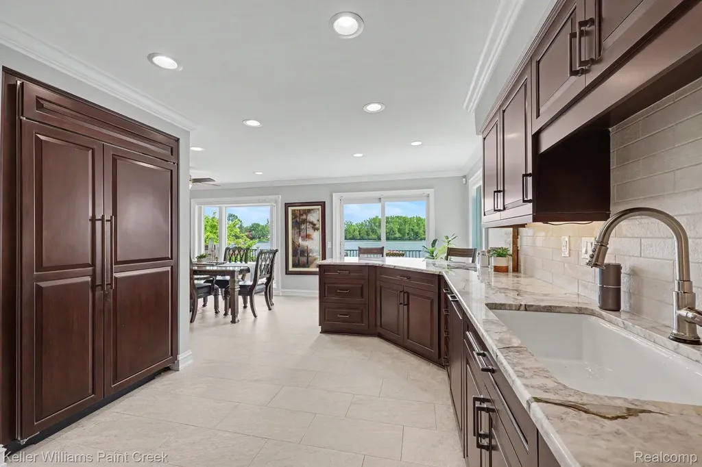 2560 Browning Drive Orion Charter Township MI 48360