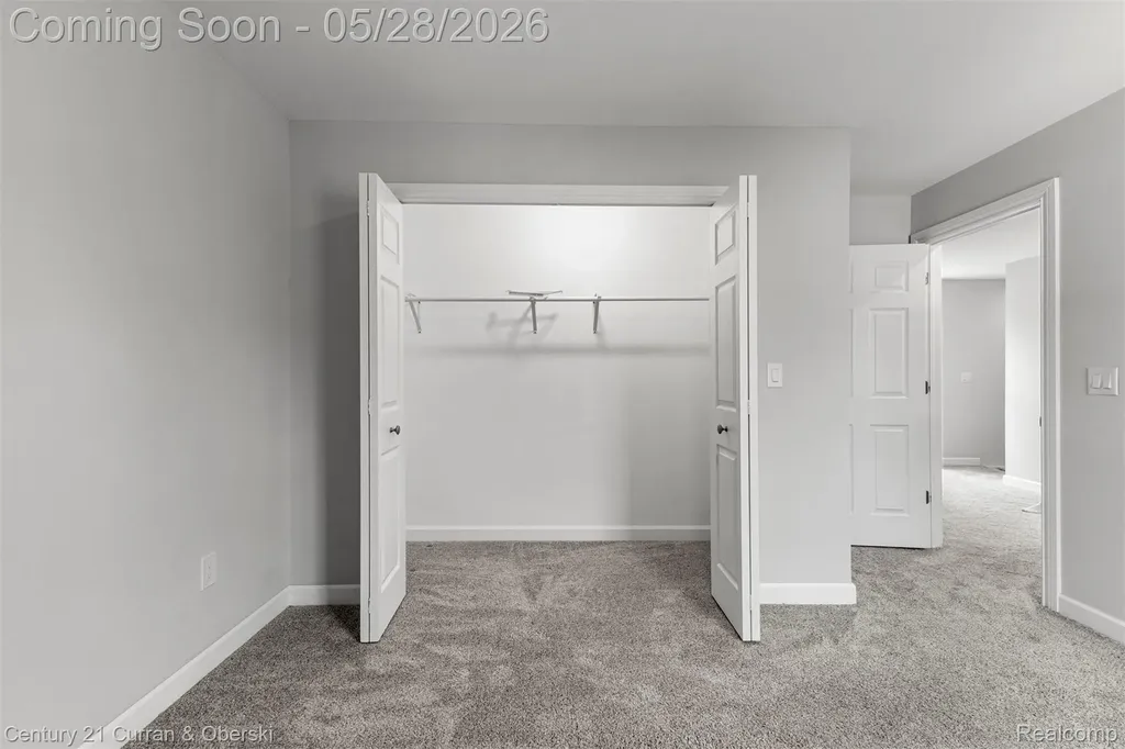 135 Draper Avenue Waterford Charter Township MI 48328