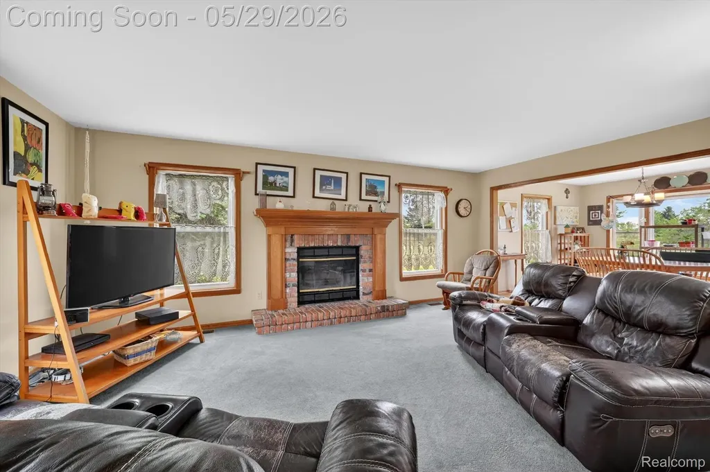 2533 W Sigler Road Ash Township MI 48117